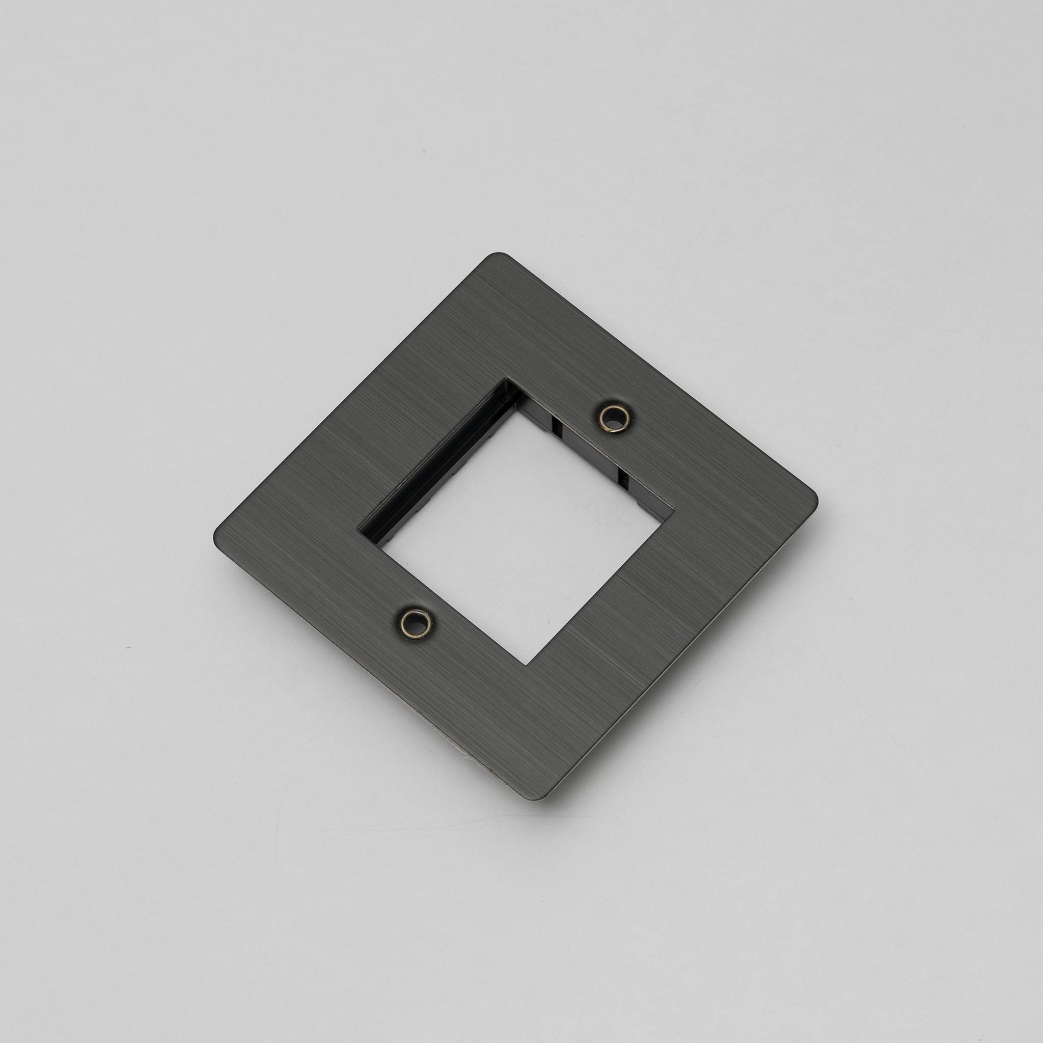Buster + Punch 1G Wall Plate for 1 x 45mm Module