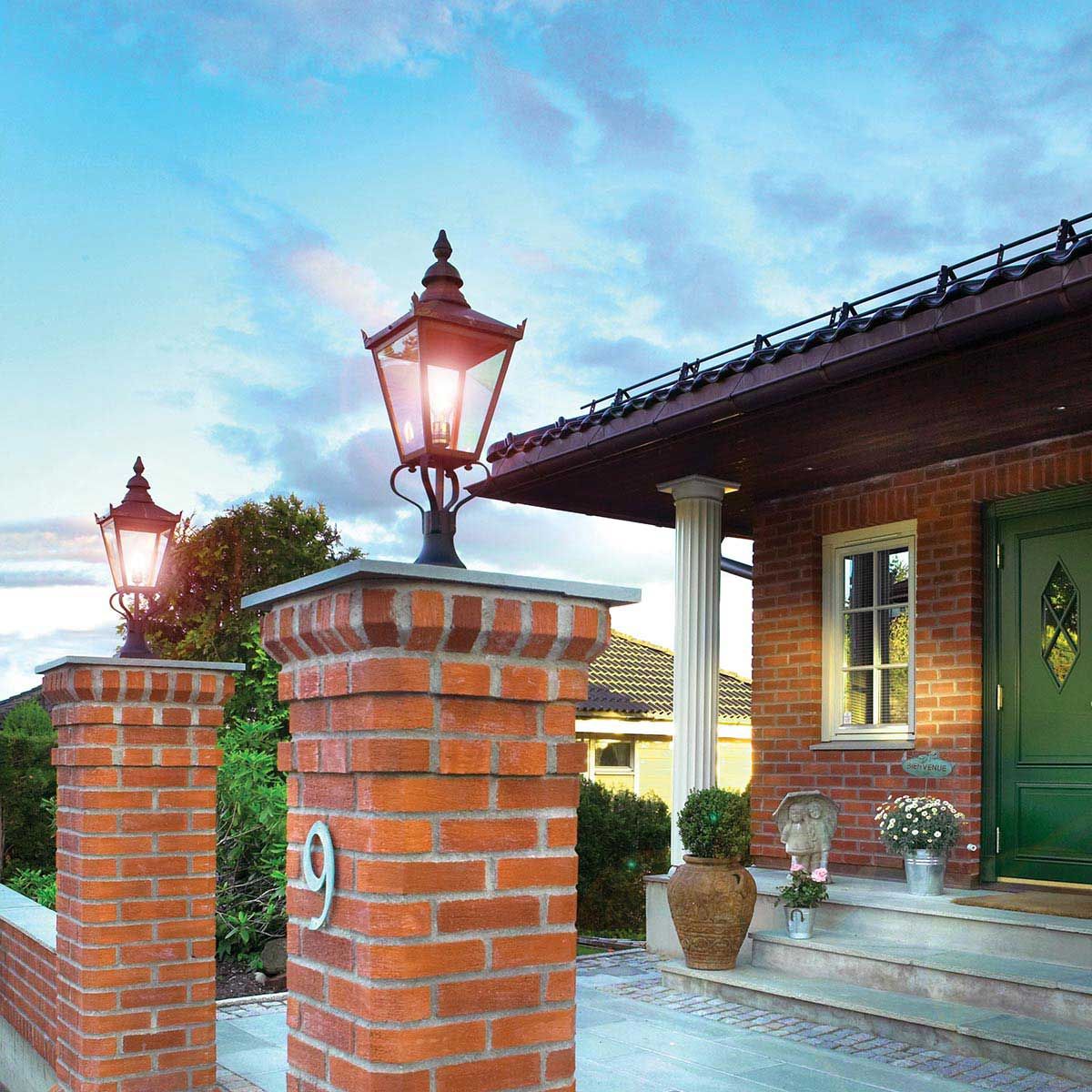 Norlys Chelsea Single Pedestal Lantern - Copper