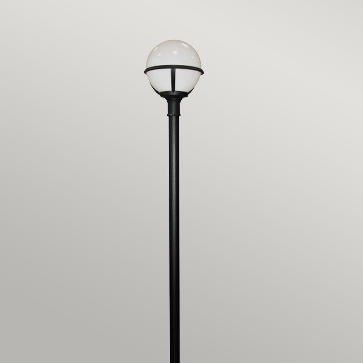 Elstead Glenbeigh Single Lamp Post - Black