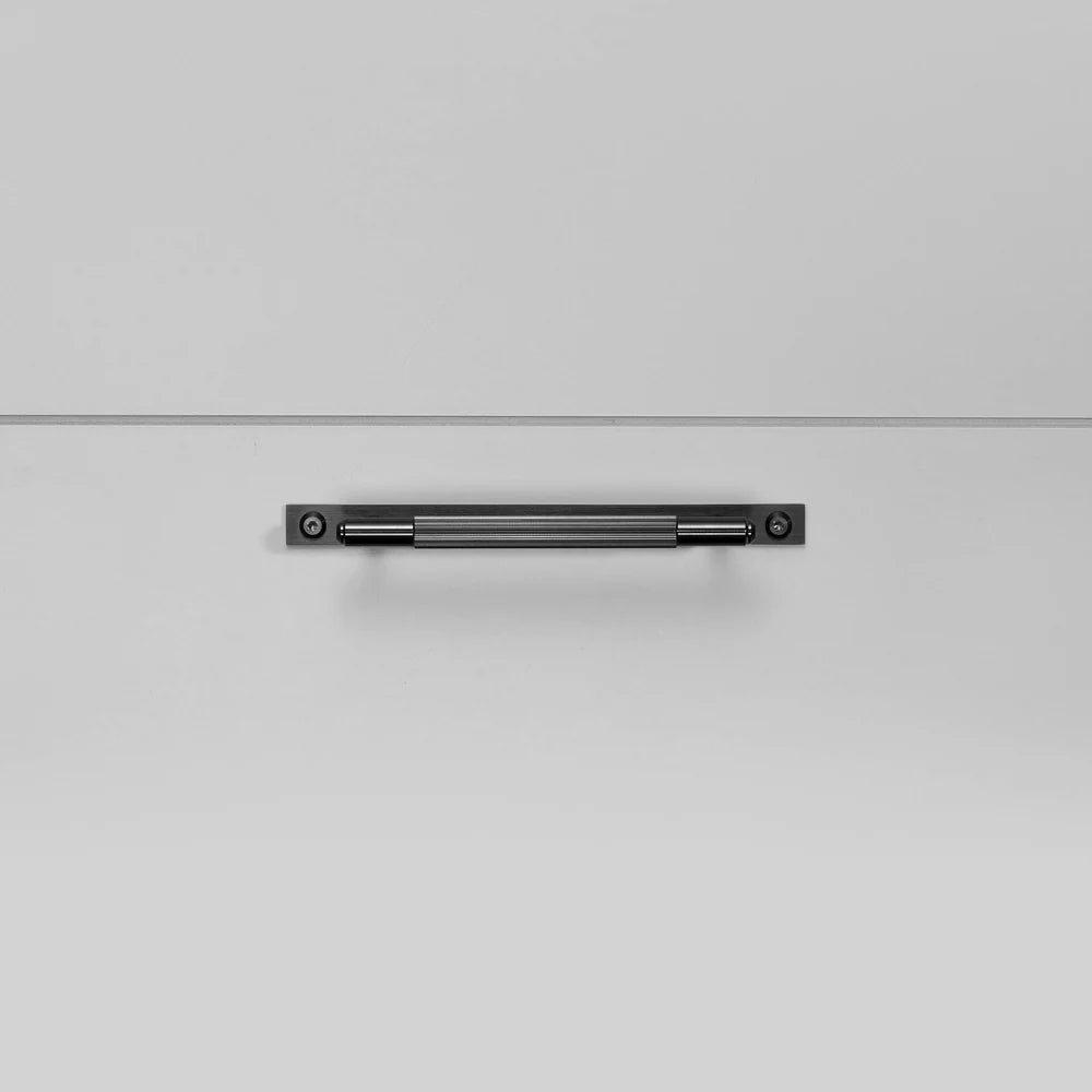 Buster + Punch Pull Bar - Plate - Linear Knurl - Small