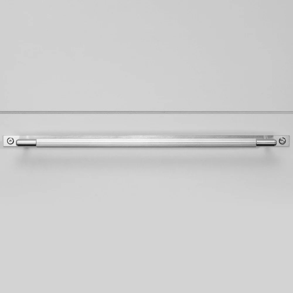 Buster + Punch Pull Bar - Plate - Linear Knurl - Large