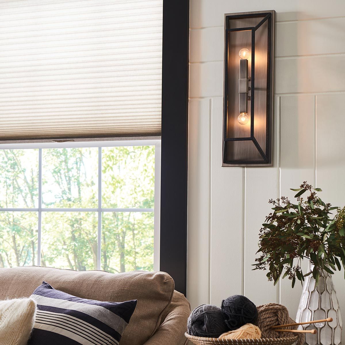Hinkley Fulton 2 Light Wall Light - Bronze