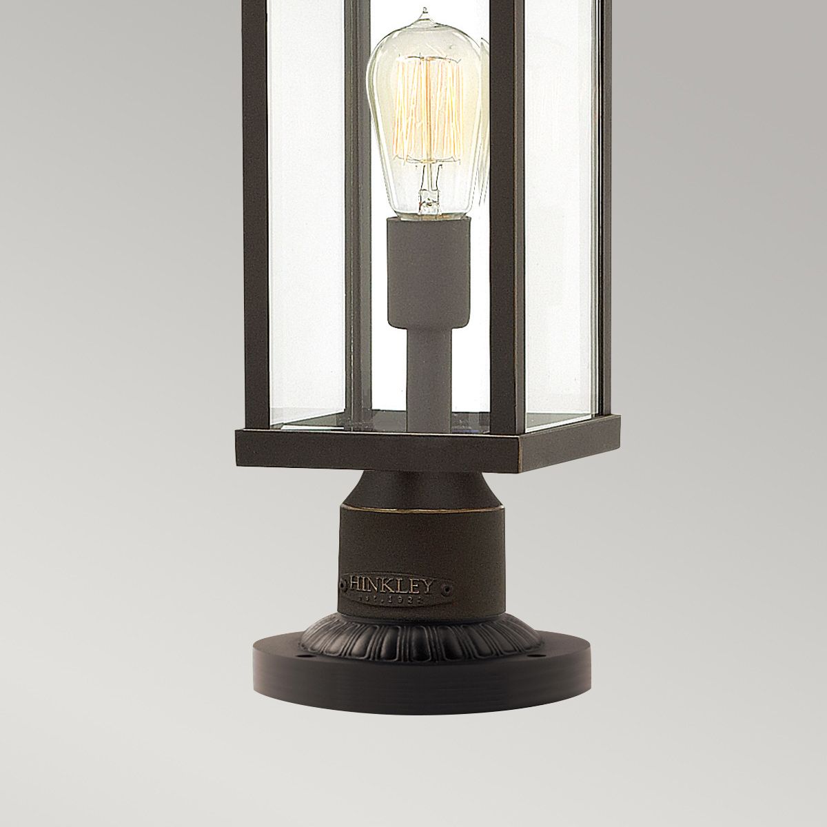 Hinkley Manhattan Single Pedestal - Oil Rubbed Bronze