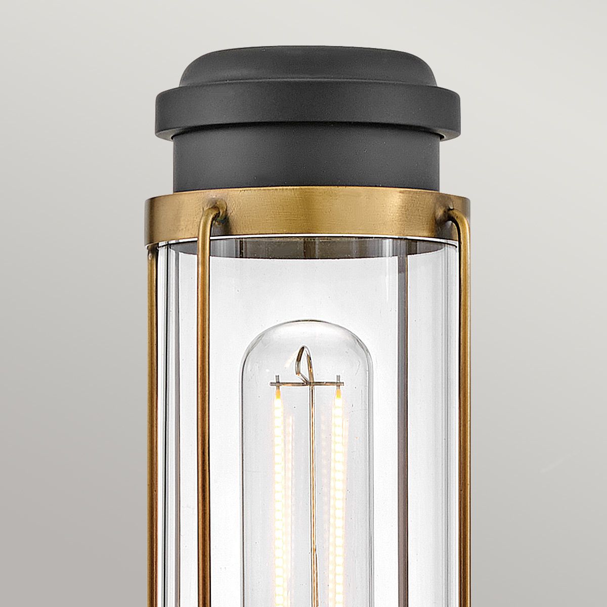 Hinkley Masthead 1 Light Wall Light - Heritage Brass & Black