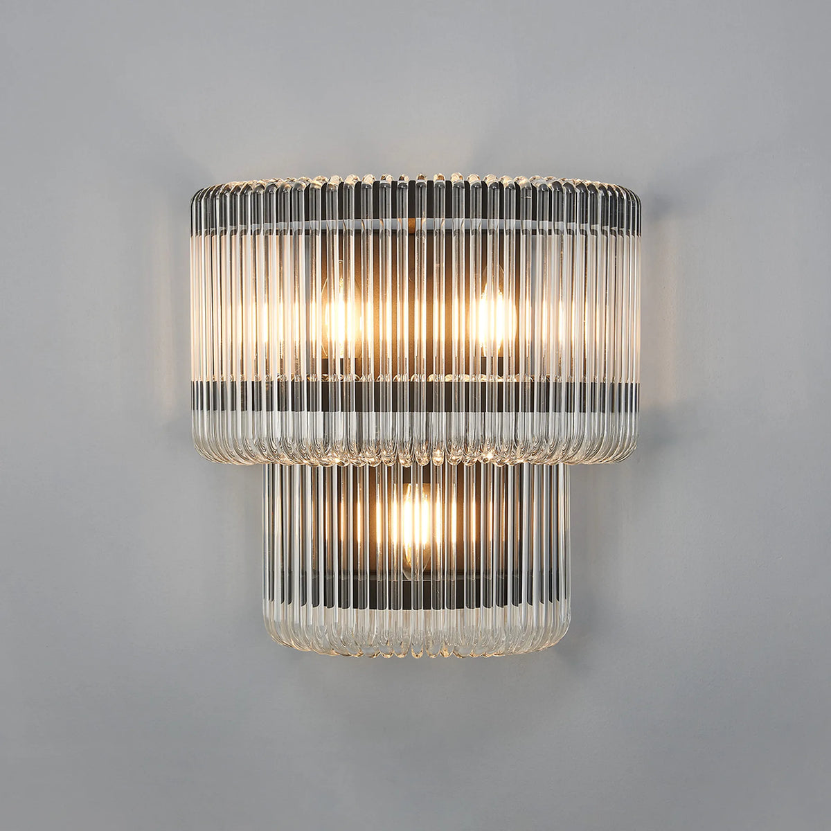 Fabula Hutton 32 x Large Wall Light – 32 cm – Black & Clear Glass