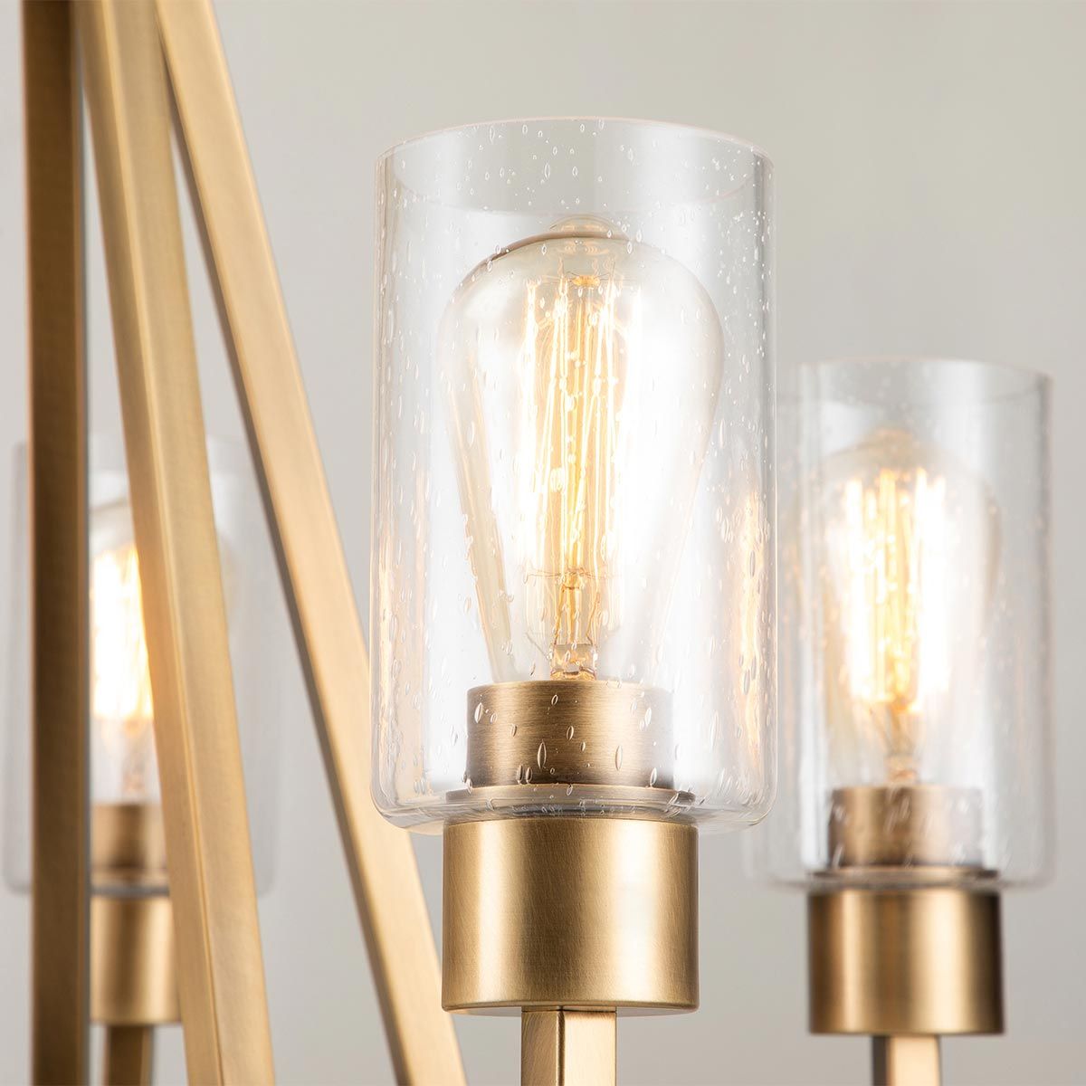 Kichler Deryn 5 Light Chandelier - Natural Brass
