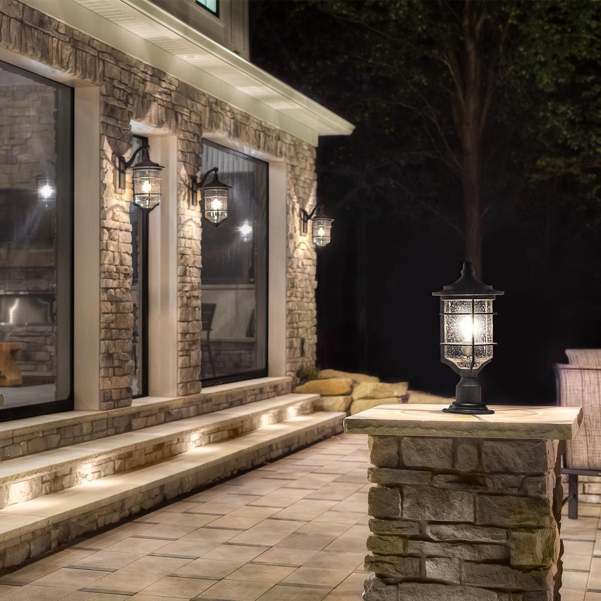 Kichler Royal Marine Single Medium Wall Lantern - Distressed Black