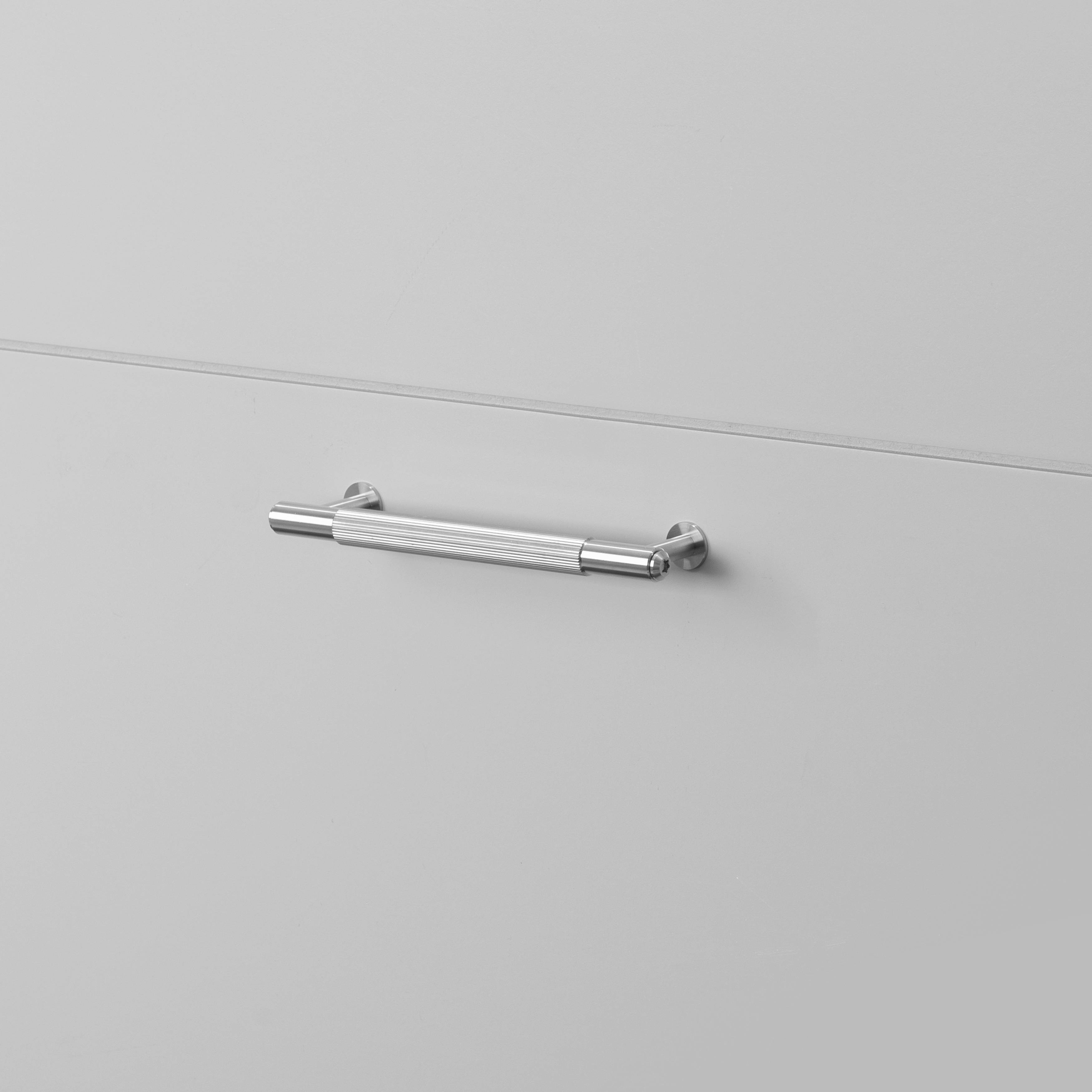 Buster + Punch Pull Bar - Linear Knurl - Small