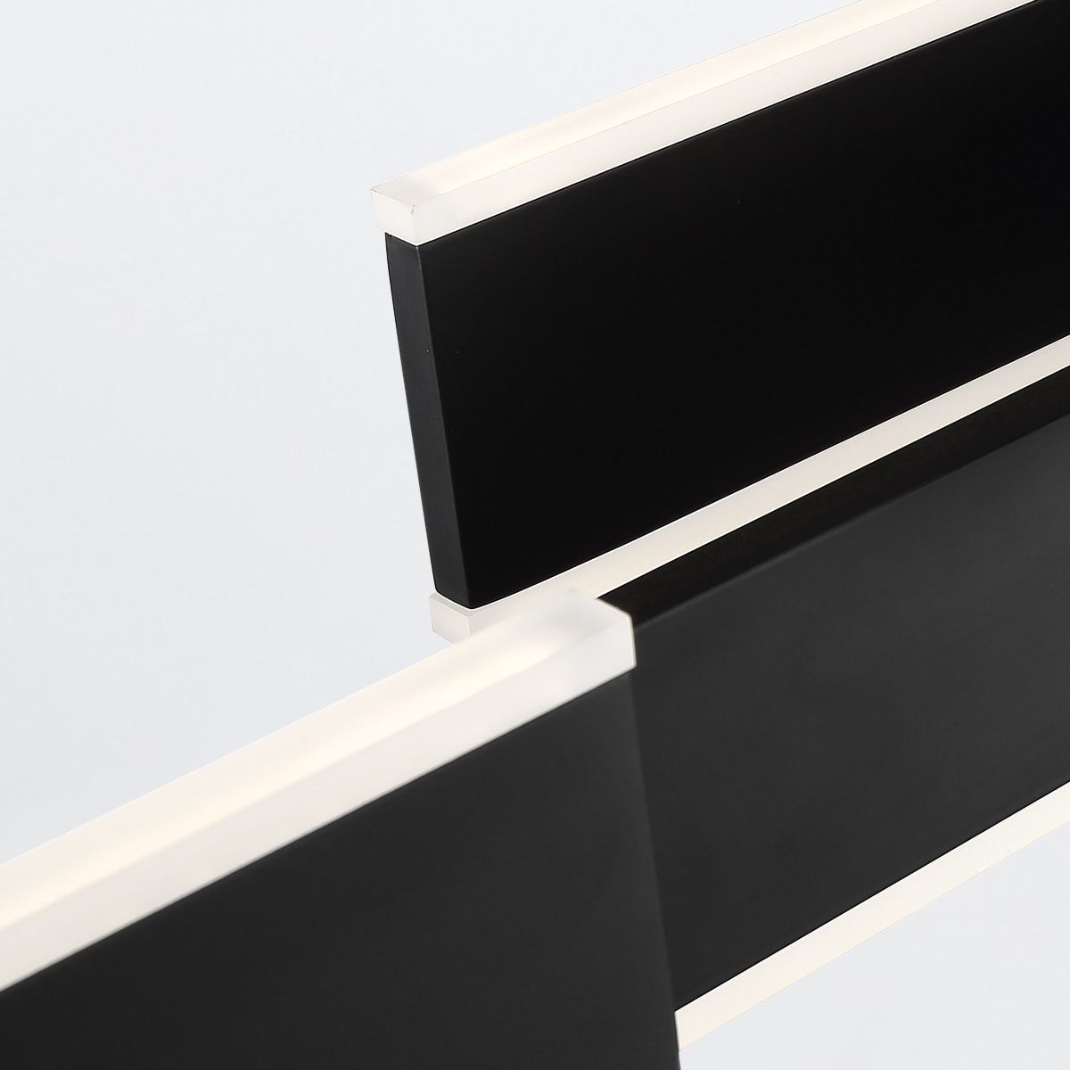Quintiesse Cameno Linear Pendant - Matte Black