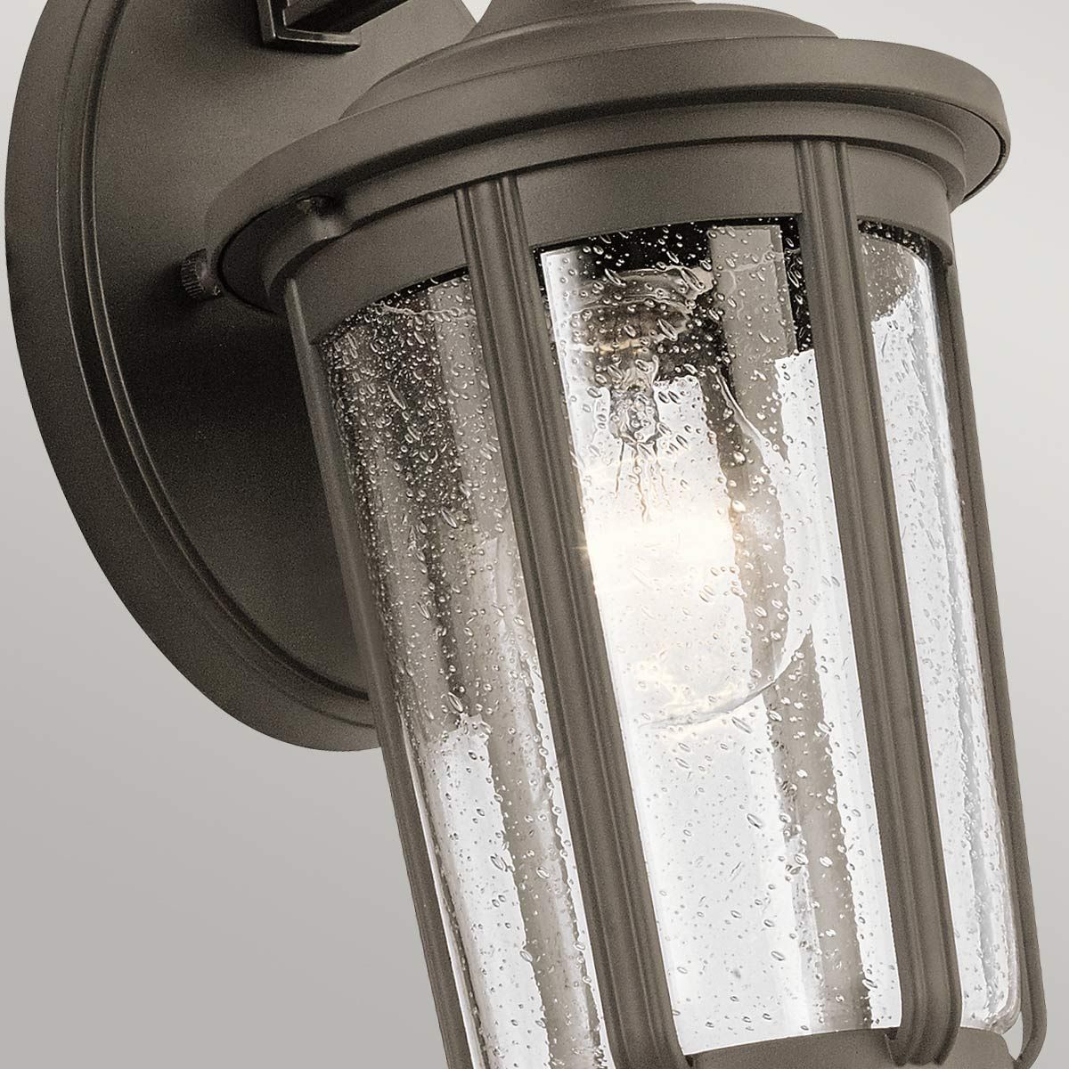 Quintiesse Fairfield Single Medium Wall Lantern - Olde Bronze