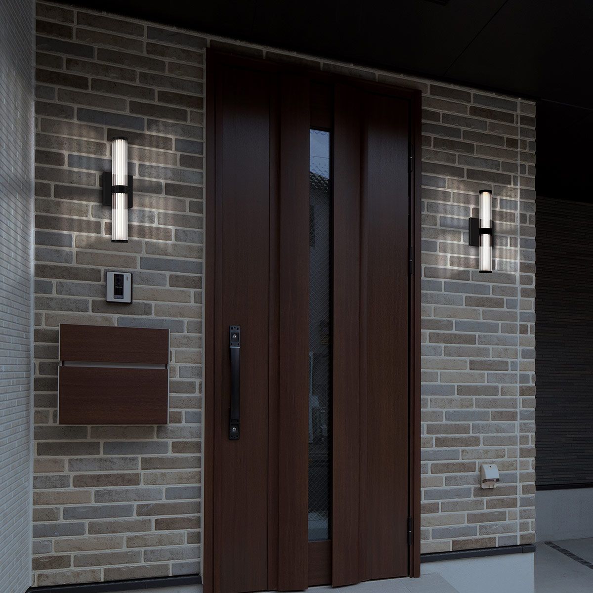 Quintiesse Fayton Small LED Wall Light - Matte Black