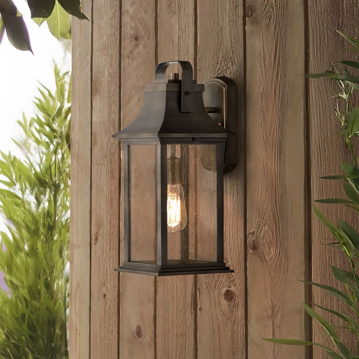 Quintiesse Grant Single Medium Wall Lantern - Burnished Bronze
