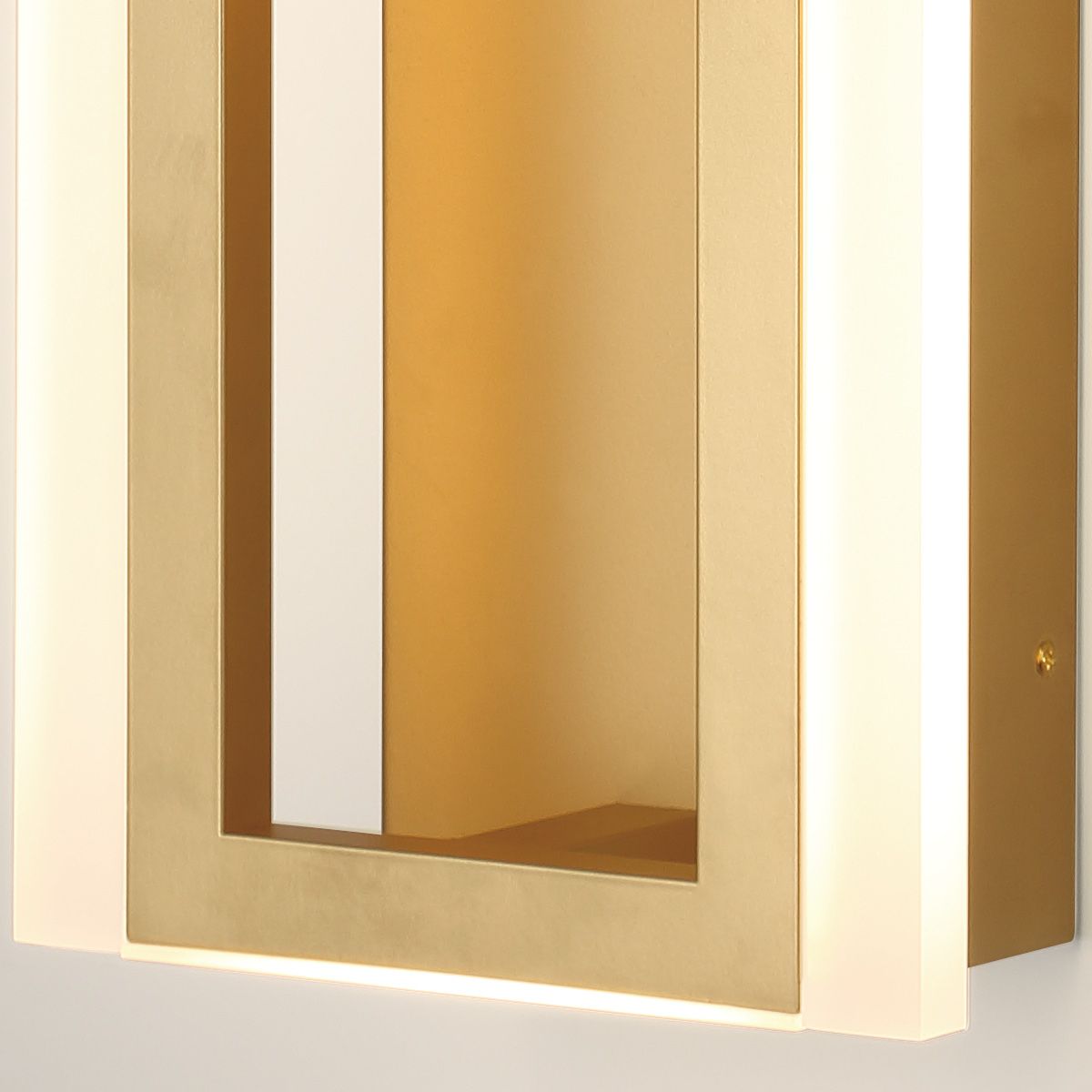 Quintiesse Inizio Wall Light - Matte Gold