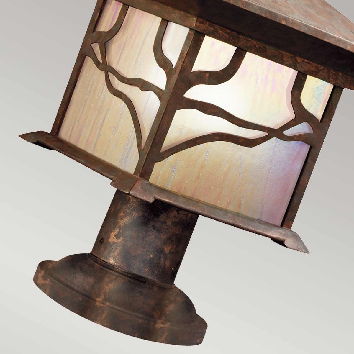 Quintiesse Morris Single Pedestal Lantern - Distressed Copper