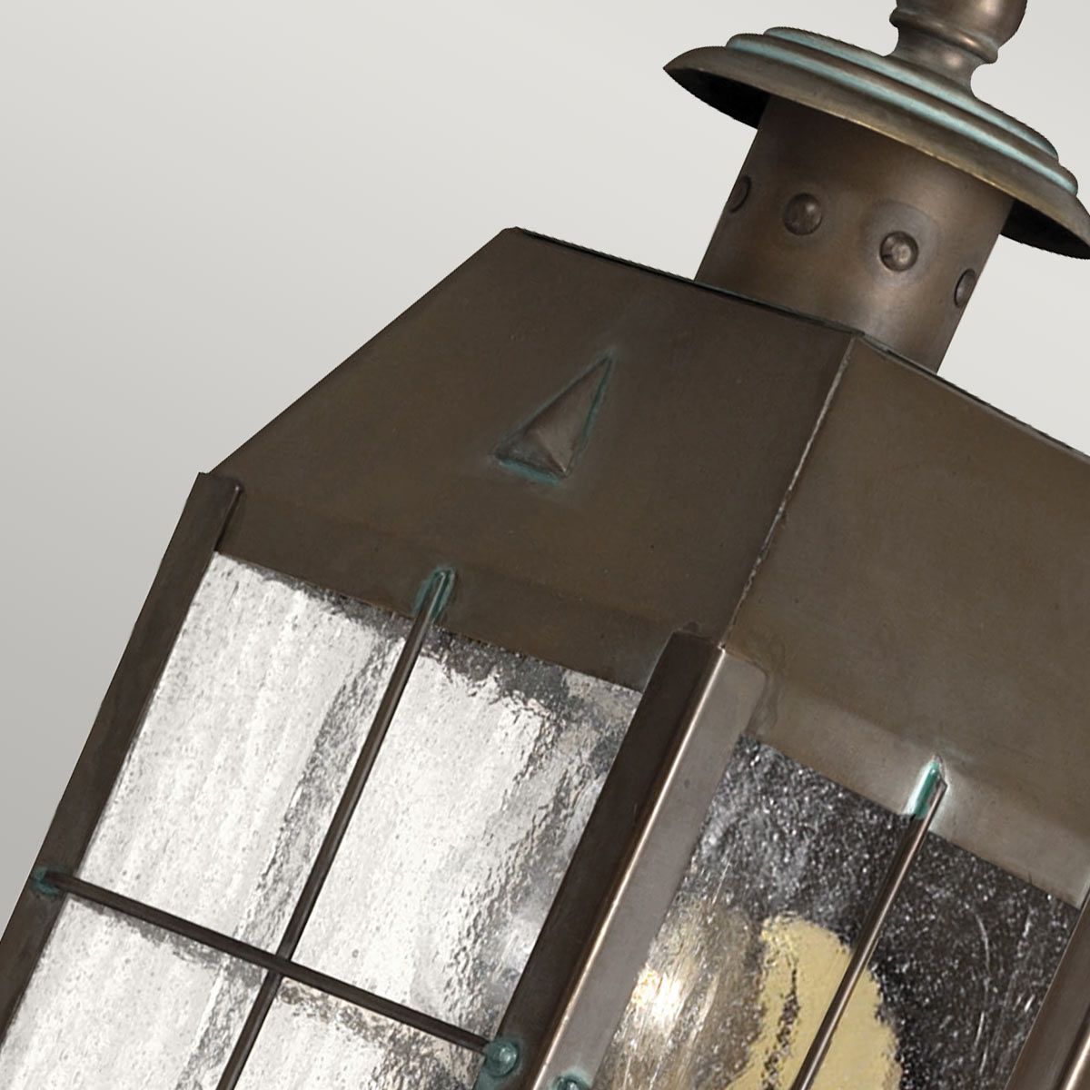 Quintiesse Nantucket Single Extra Small Wall Lantern - Aged Brass