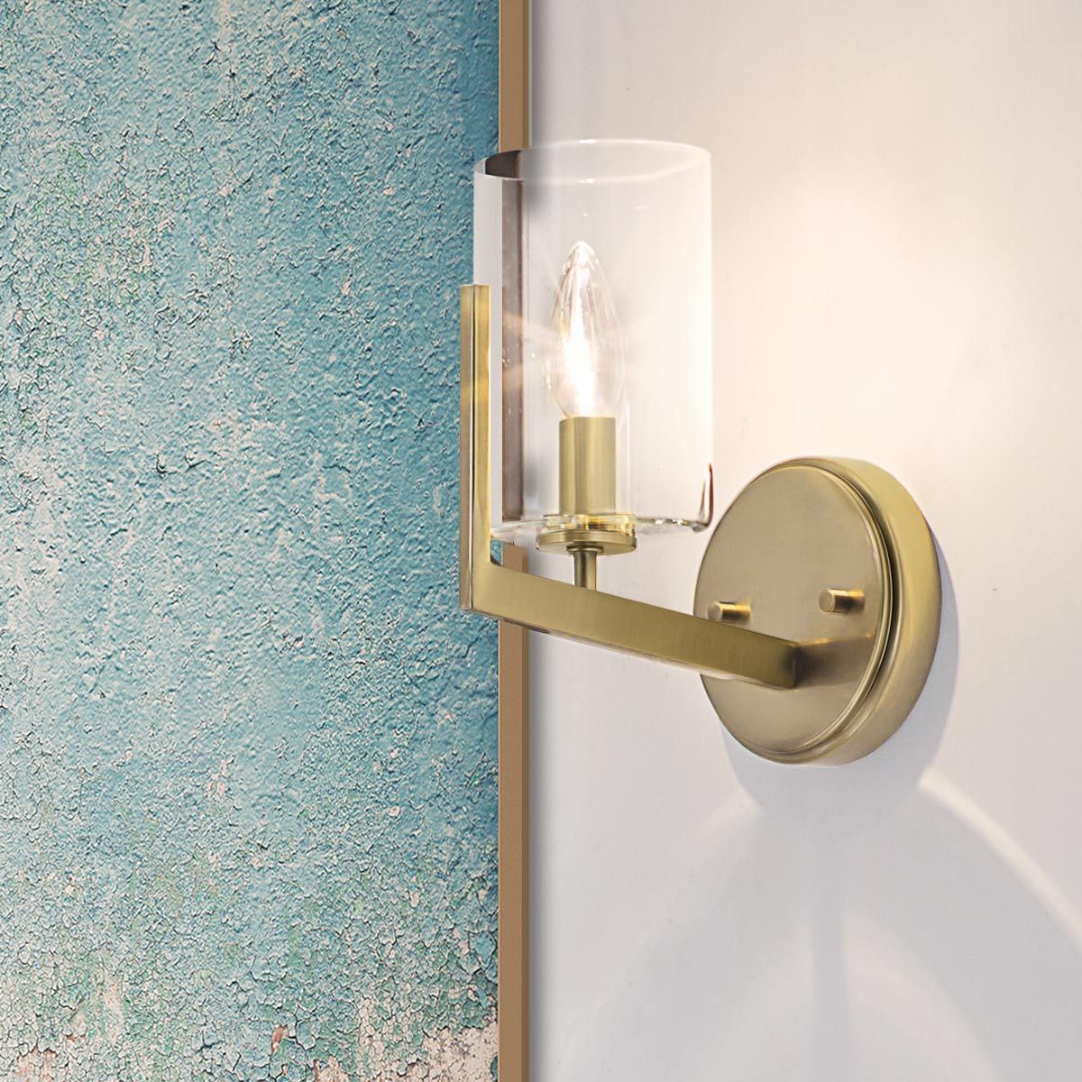 Quintiesse Nye Single Wall Light - Brushed Natural Brass