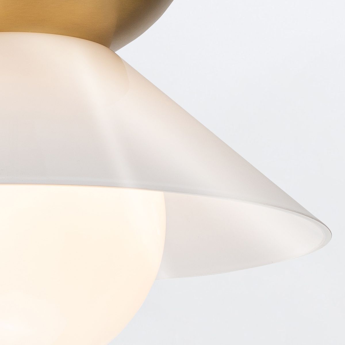 Quintiesse Saucer 1 Light Medium Pendant - Aged Brass