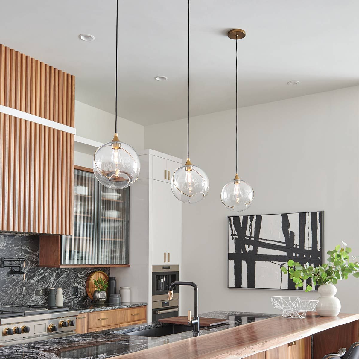 Quintiesse Skye Single Pendant - Heritage Brass