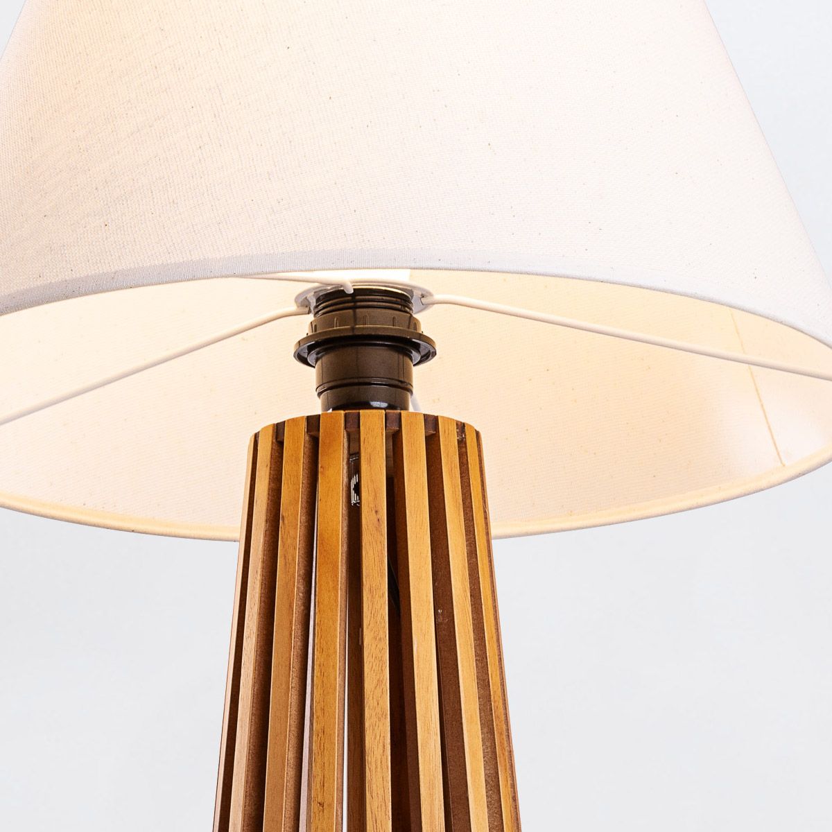 Quintiesse Slatted Table Lamp - Teak Veneer
