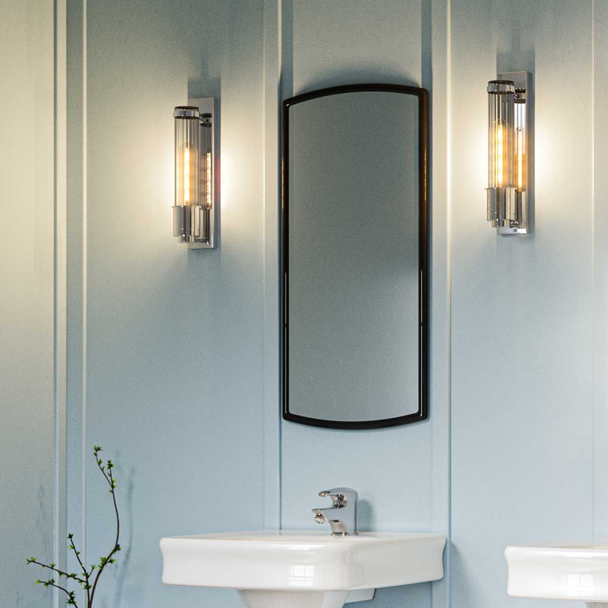 Quintiesse Wellington Single Bathroom Wall Light - Polished Chrome