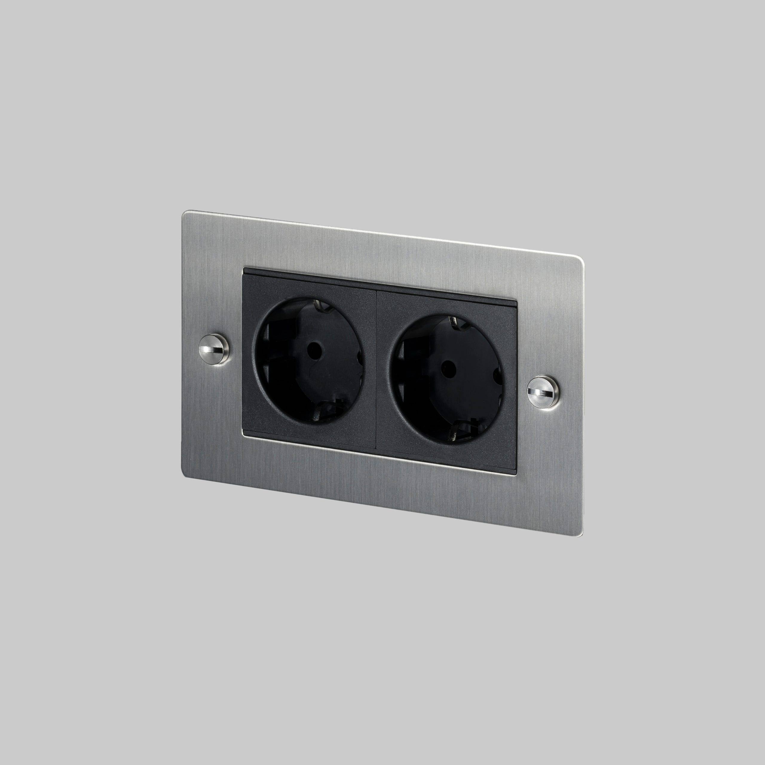 Buster + Punch 2G Euro Socket