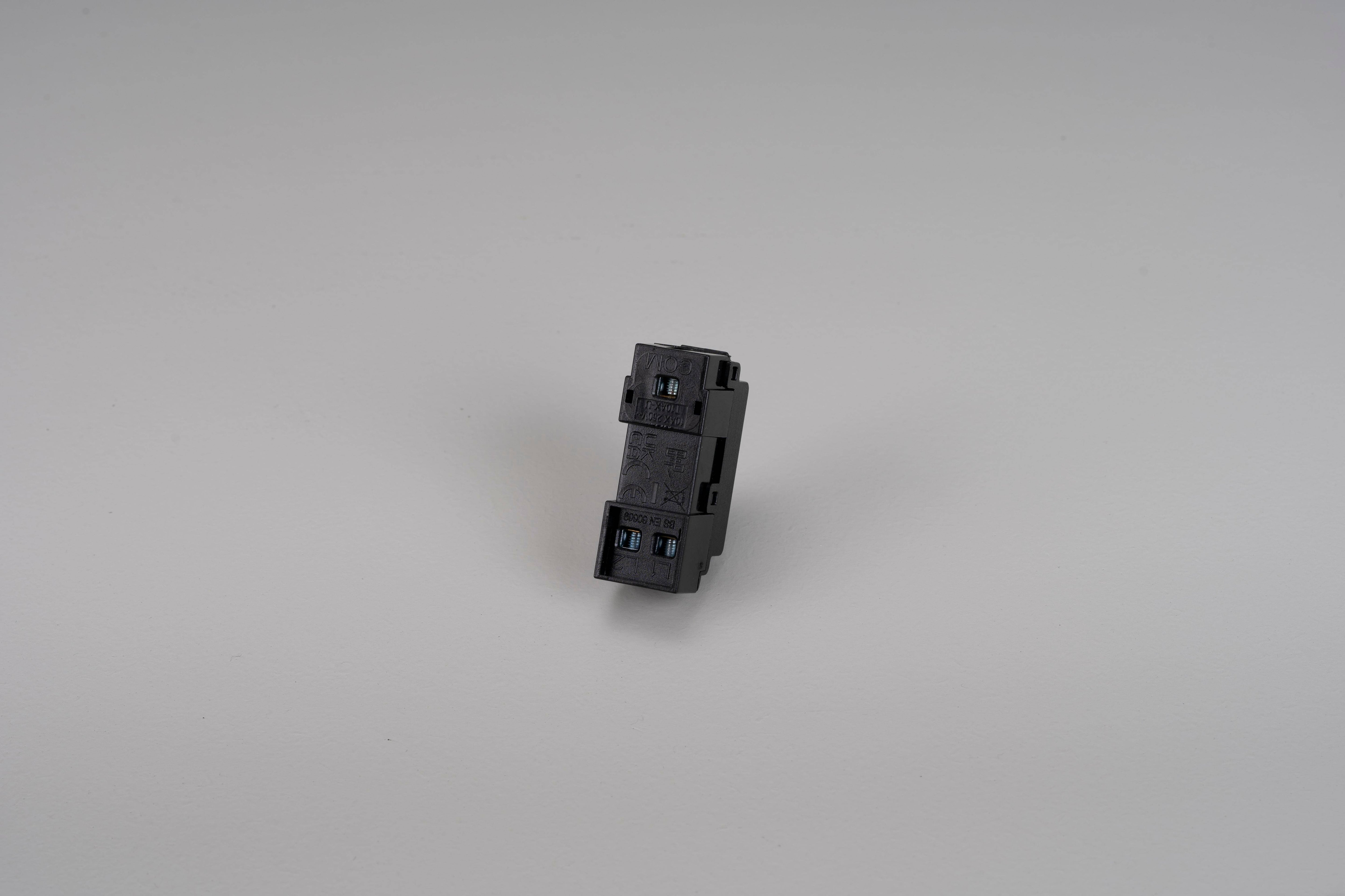 Buster + Punch Retractive Toggle Module