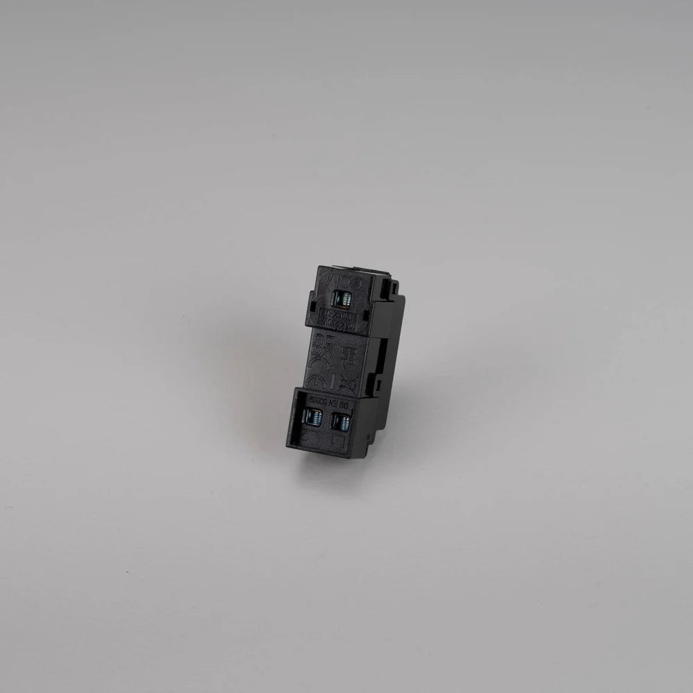 Buster + Punch Retractive Toggle Module