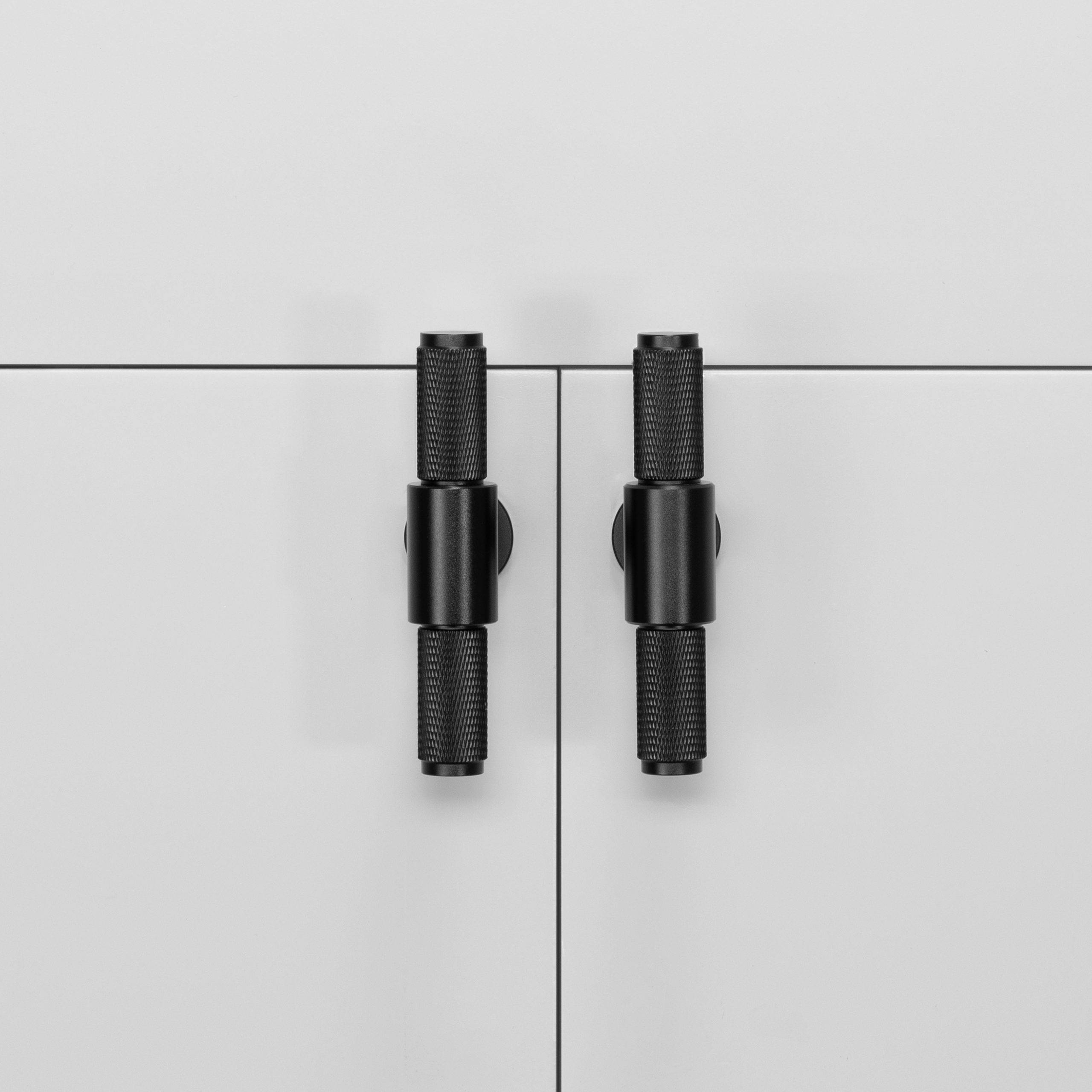 Buster + Punch T-Bar - Cross Knurl